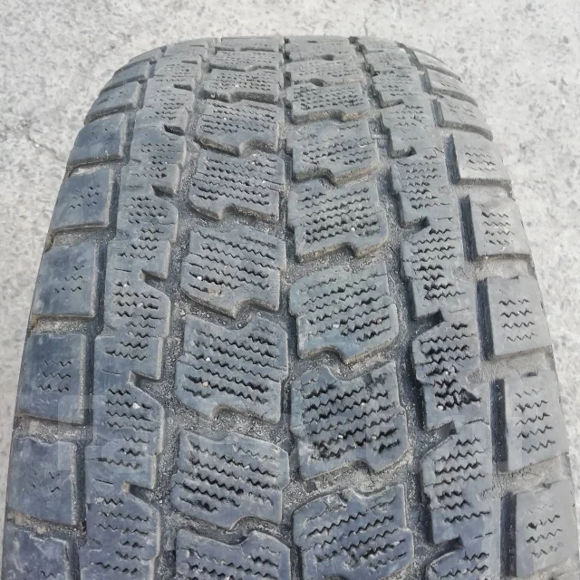 Goodyear Wrangler IP/N. ������, 2008 ���, �/�, ����� 40 % ����