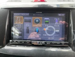 Alpine UTE-201BT ����