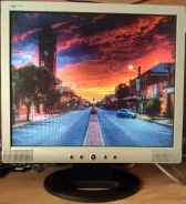 Aquarius. 17" ����