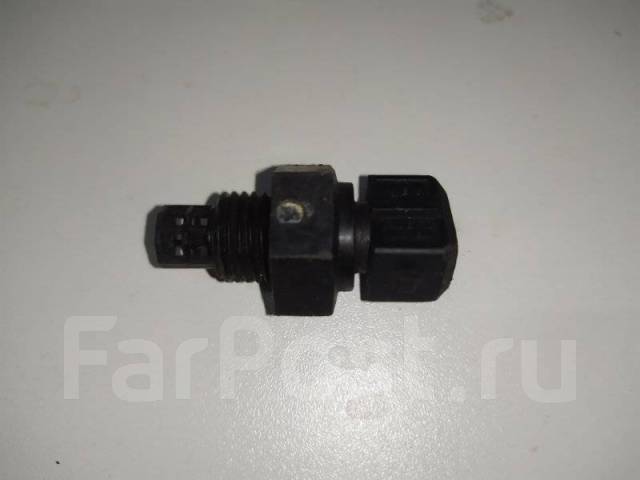 Датчик температуры воздуха hyundai santa fe 2. Датчик ож на хендай санта фе классик дизель. Датчика температуры воздуха санта фе. Датчик температуры hyundai santa fe starex новый. Датчик температуры хендай соната 2.