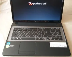 Packard Bell EasyNote LV11HC. 17.3", 2����, ��� 4 ��, ���� 120���, WiFi: 1, Bluetooth: 1, ����������� �� 4��. ����