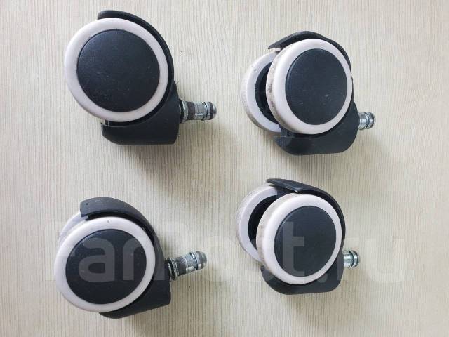 Колесо (ролик) для офисного кресла, шток d - 11 мм, б/у, в наличии ...