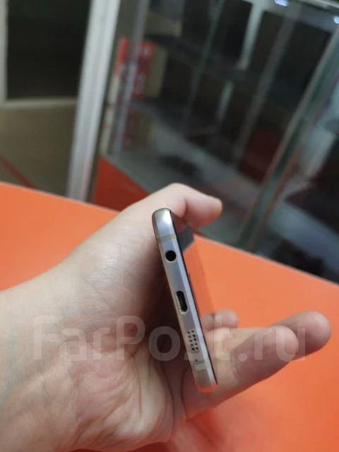 Samsung Galaxy A3 2016. �/� ����