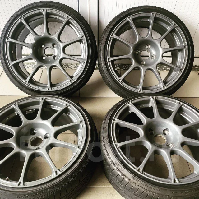 Неотразимые широкие Rial R17 8J ET33 4x100 для боевых монстров, 17
