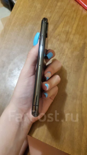 Apple iPhone X. �/�, ������, 3G, 4G LTE, 5G, NFC ����