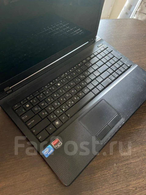 Asus X54HR. 15.6", 2,1����, ��� 2048 ��, ���� 500���, WiFi: 1, Bluetooth: 1 ����