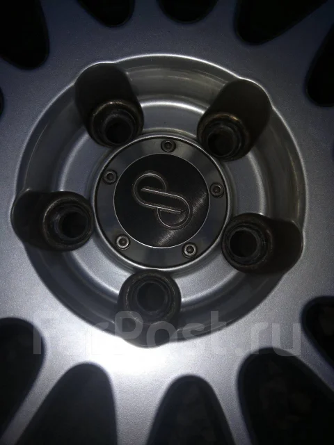 Enkei RS05. 7.5x18", 5x100, ET50, �� 75,1���. ����