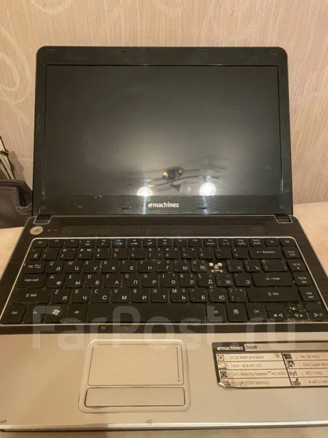 eMachines. 14", WiFi: 1, Bluetooth: 1 ����