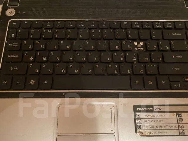 eMachines. 14", WiFi: 1, Bluetooth: 1 ����