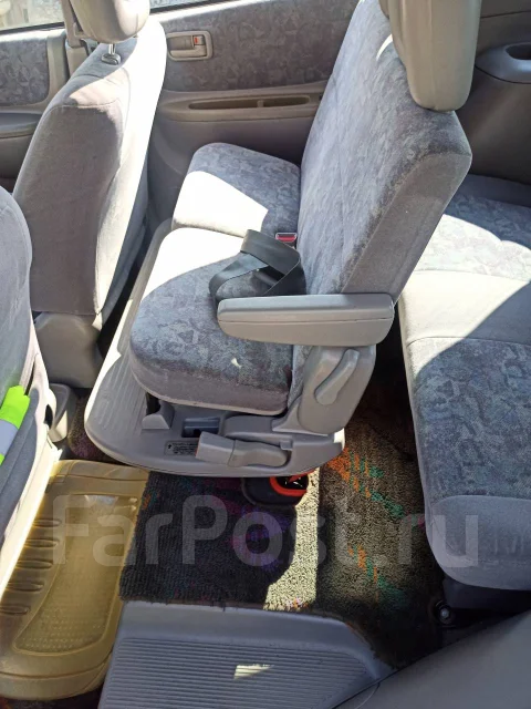 Toyota Corolla Spacio. �������, ��������, 1.6 (100��.�.), ������, 180 000����. �� ����