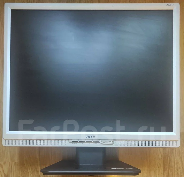 Acer. 20" ����