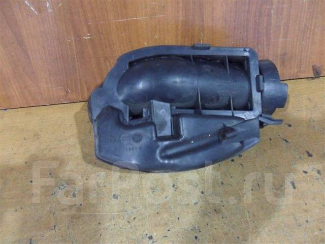 резонатор воздушного фильтра пежо 308