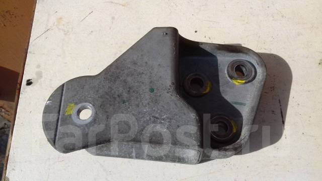 Кронштейн опоры КПП Mitsubishi Galant Fortis Lancer X, задний купить в ...