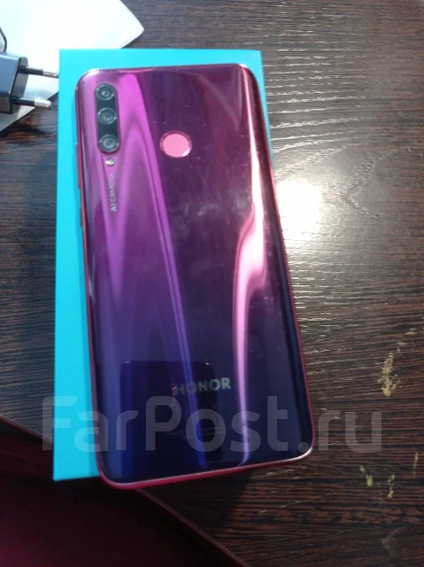 Honor 10i. �/�, 3G, 4G LTE, Dual-SIM, NFC ����
