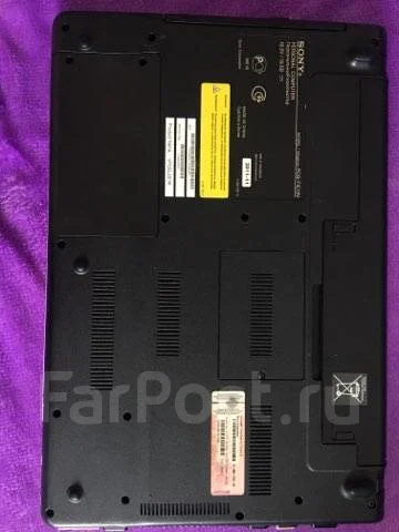 Sony VAIO PCG-71C12V. ��� 4 ��, ���� 300���, WiFi: 1, Bluetooth: 1 ����