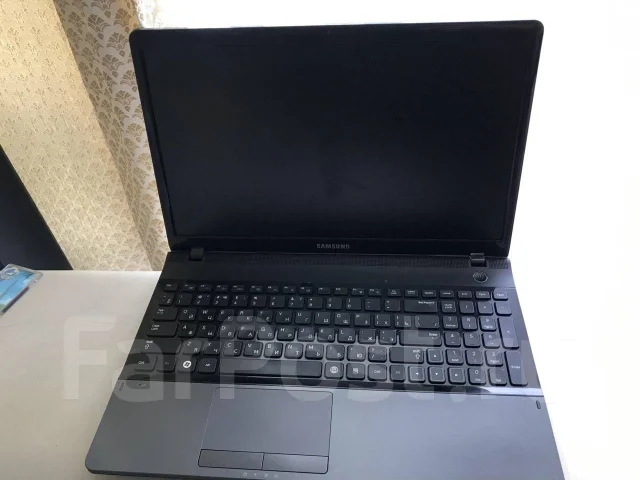 Samsung 300E5C. ��� 4 ��, WiFi: 1, Bluetooth: 1 ����