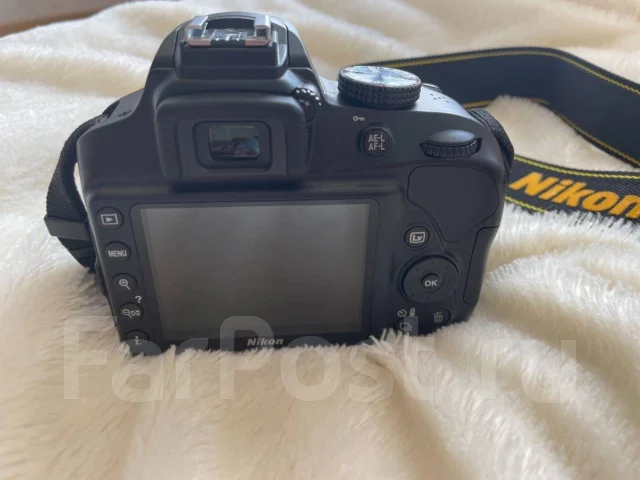 Nikon D3400. 20 � ����� ��, ���: 3� ����