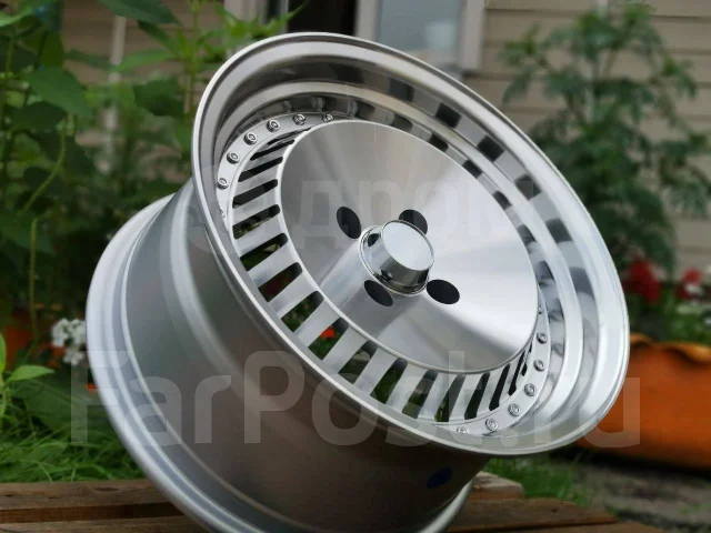 Schmidt. 7.0x16", 4x100, ET35, �� 73,1���. ��� ����� �� ������ ����