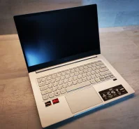 Acer Swift 3 SF314-42. 14", 4,1����, ��� 8 ��, ���� 512���, WiFi: 1, Bluetooth: 1, ����������� �� 11��. ����