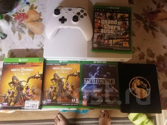 Microsoft Xbox One S ����