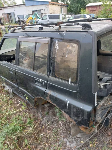 Suzuki escudo td01w