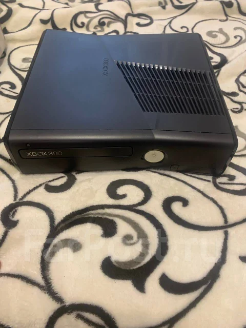 Microsoft Xbox 360 Slim ����