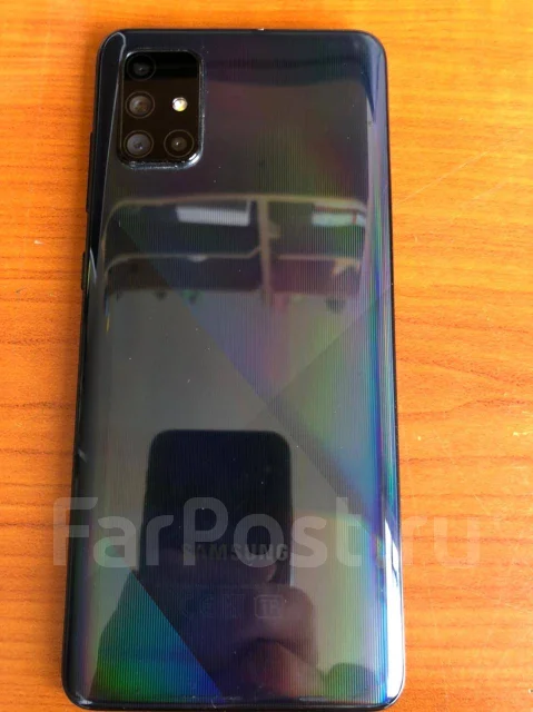 Samsung Galaxy A71. �/�, ������, 4G LTE, Dual-SIM, NFC ����