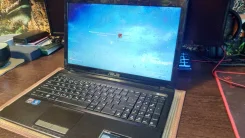 Asus K53B. 15.6", ��� 8 ��, WiFi: 1, Bluetooth: 1 ����