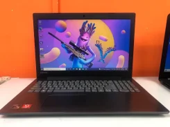 Lenovo IdeaPad 330. 15.6", 2,5����, ��� 8 ��, ���� 1 000���, WiFi: 1, Bluetooth: 1, ����������� �� 3��. ����