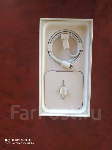 Apple iPhone X. �����, ������, 4G LTE ����