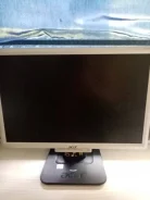 Acer. 19" ����