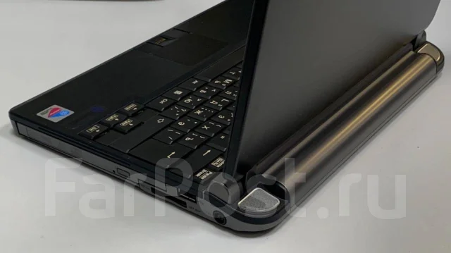 Fujitsu Siemens LifeBook P7120. 10", 1,2����, ��� 1024 ��, ���� 60���, WiFi: 1, Bluetooth: 1, ����������� �� 3��. ����