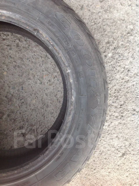 Goodyear UltraGrip Extreme. ������, ��� �����, �/�, ����� 70 % ����