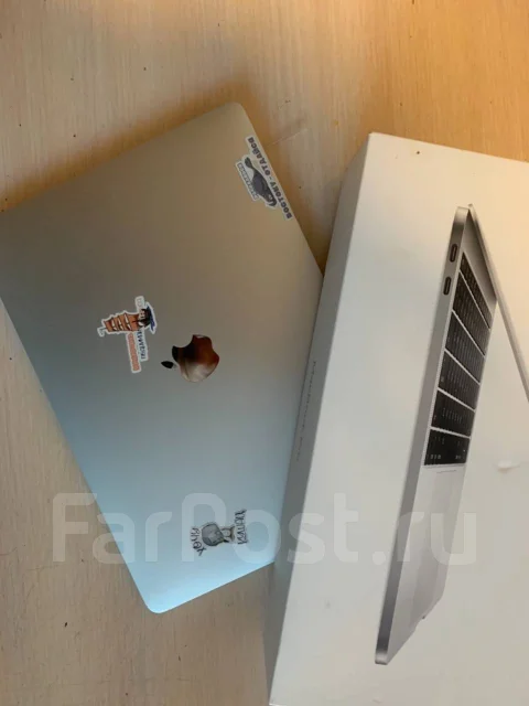 Apple MacBook Pro 13 2017 Mid MPXR2. 13.3", 3,6����, ��� 8 ��, ���� 128���, WiFi: 1, Bluetooth: 1, ����������� �� 9��. ����