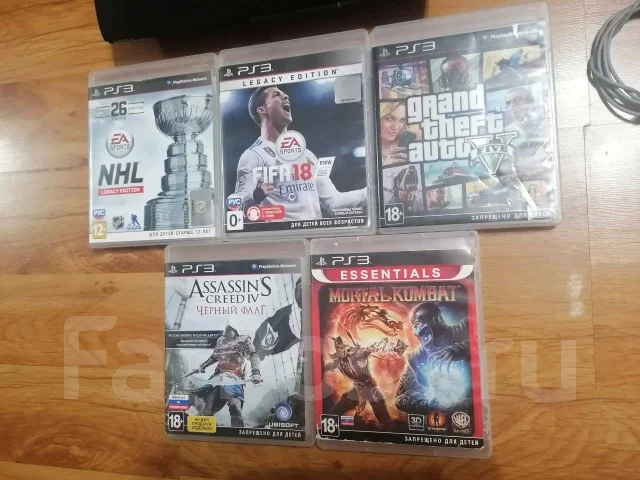 Sony PlayStation 3 Super Slim ����