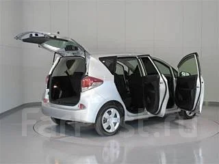 Toyota Ractis. �������, ��������, 1.3, ������, 30 000����. ��, �/�. ��� ����� �� ������������ ����