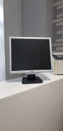 Acer. 17" ����