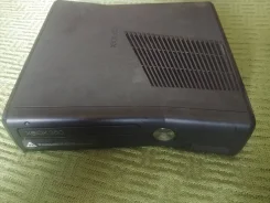 Microsoft Xbox 360 Slim ����