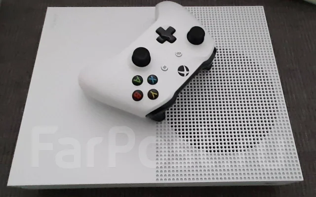 Microsoft Xbox One S ����