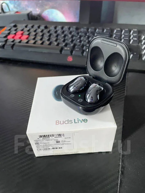 Samsung Galaxy Buds Live ����