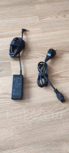 HP 15-bs167ur. 15", 2����, ��� 4 ��, WiFi: 1, ����������� �� 1��. ����