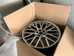 Kenmel. 8.5x20", 5x114.3, ET35, �� 60,1���. ����