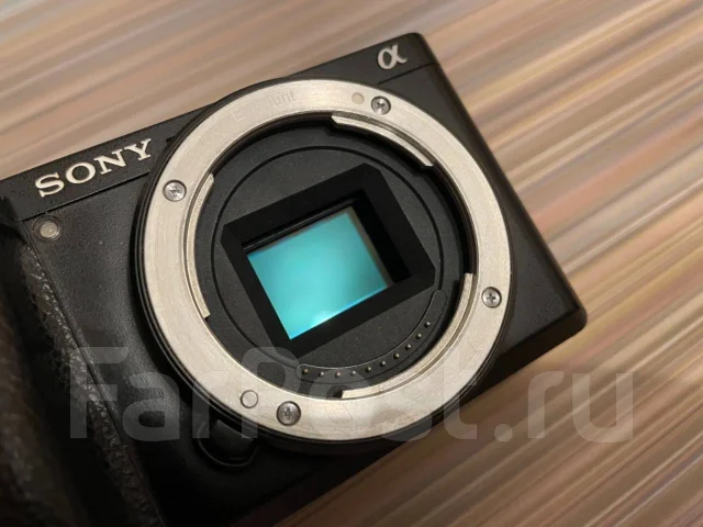Sony Alpha ILCE-6300 Body. 20 � ����� ��, ���: 3� ����