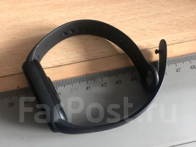 Xiaomi Mi Band 5 ����