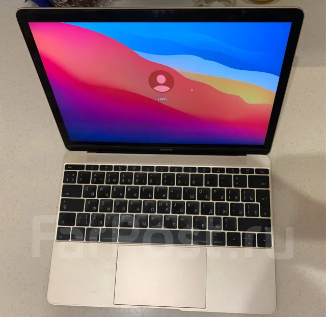 Apple MacBook 12 2015 Early MK4M2. 12", 1,1����, ��� 8 ��, ���� 256���, WiFi: 1, Bluetooth: 1, ����������� �� 10��. ����
