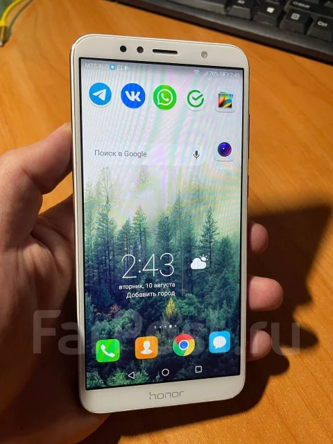 Honor 7C. �/�, �����, ������, 3G, 4G LTE, Dual-SIM ����