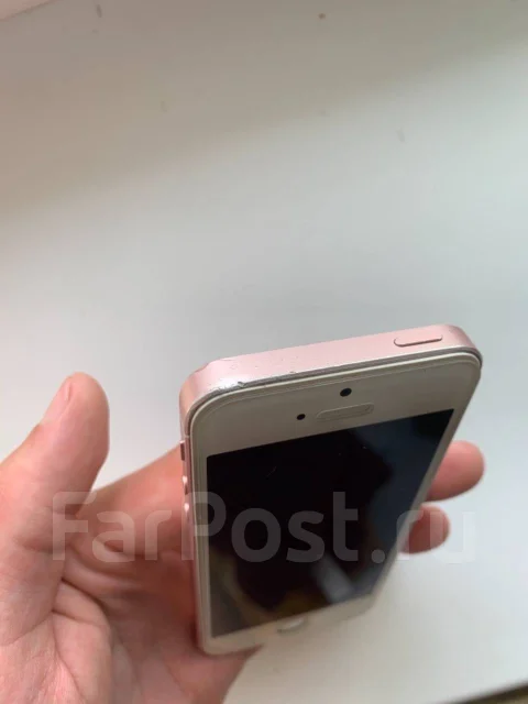 Apple iPhone SE. �/�, �������, 3G, 4G LTE, NFC ����