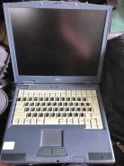 Fujitsu. 14", 1,6����, ��� 512 ��, ���� 20���, ����������� �� 1��. ����