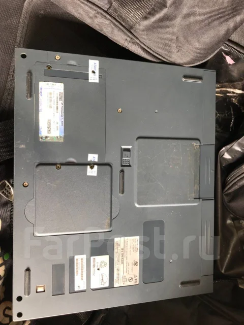 Fujitsu. 14", 1,6����, ��� 512 ��, ���� 20���, ����������� �� 1��. ����