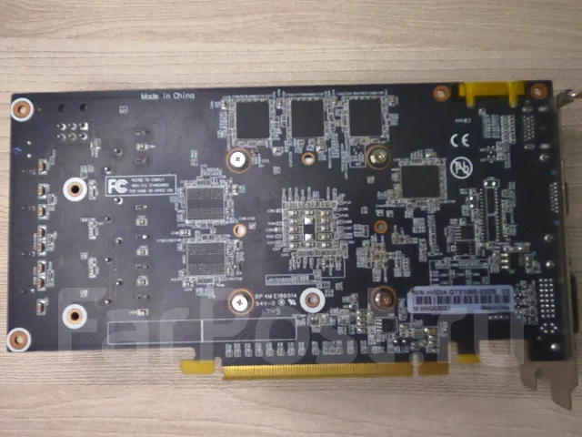 GeForce GTX 1050 ����